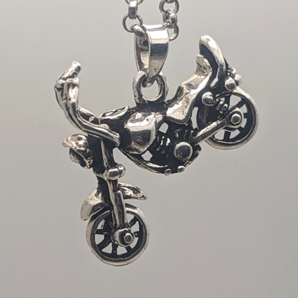Vintage Sterling Silver 3D Motorcyclen Pendant (w/moving wheels)